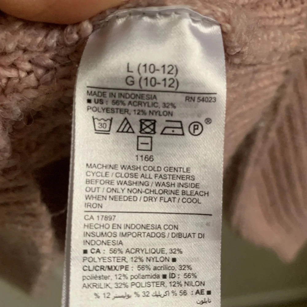 Girls pink fisherman knit cardigan size 10-12 - Picture 4 of 4